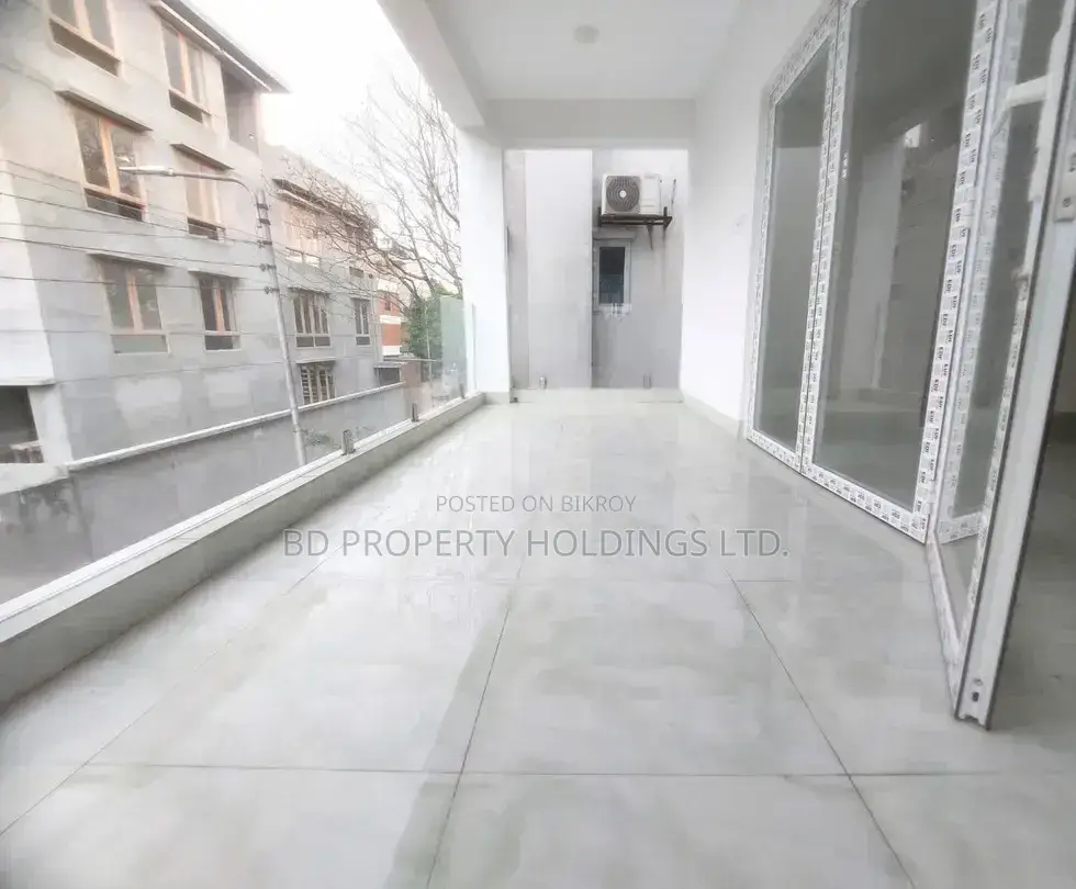 Triplex 6000 SQFT Luxurious Full Building for Rent in Nikunjo -1. in Basundhara