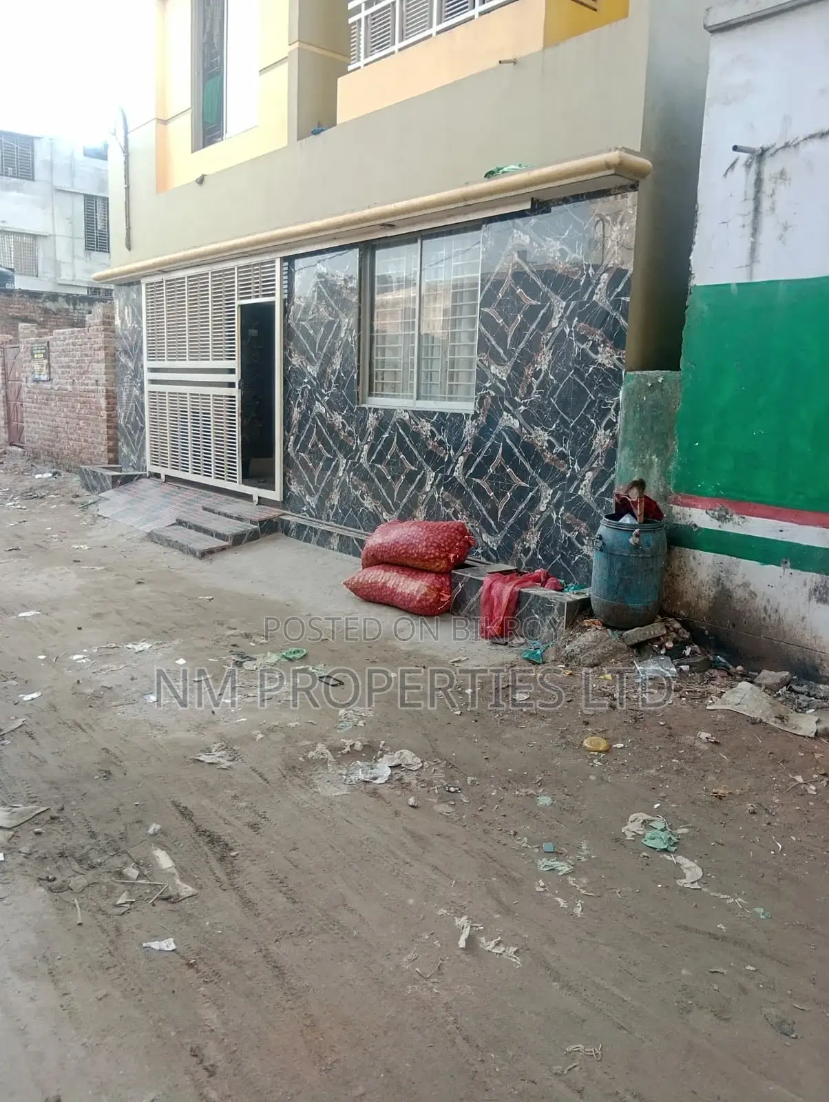 Furnished 2bdrm Apartment in Mirpur for Sale in Mirpur