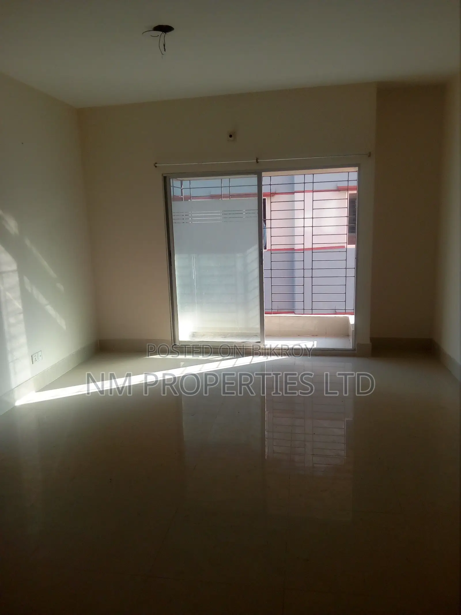 Furnished 3bdrm Apartment in Nm Properties, Mirpur for sale in Mirpur