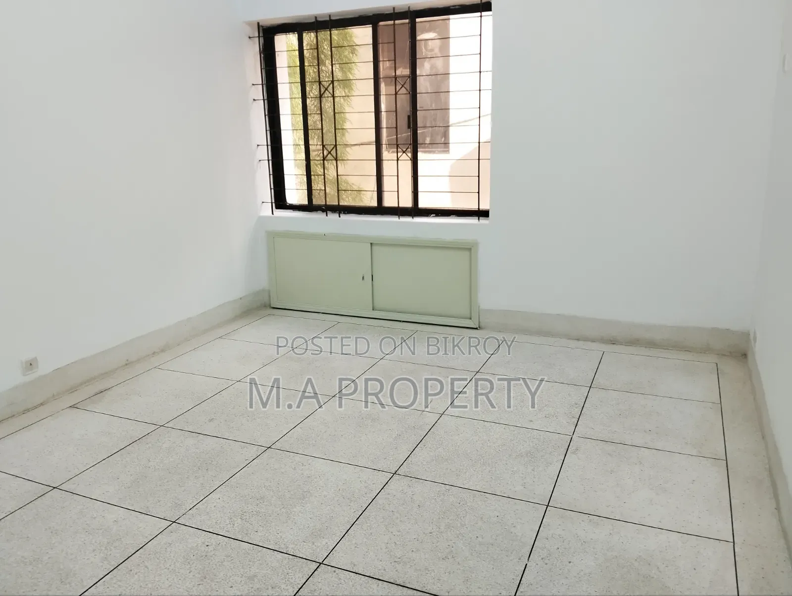 4bdrm Apartment in Semi Furnished, Gulshan for Rent in Gulshan