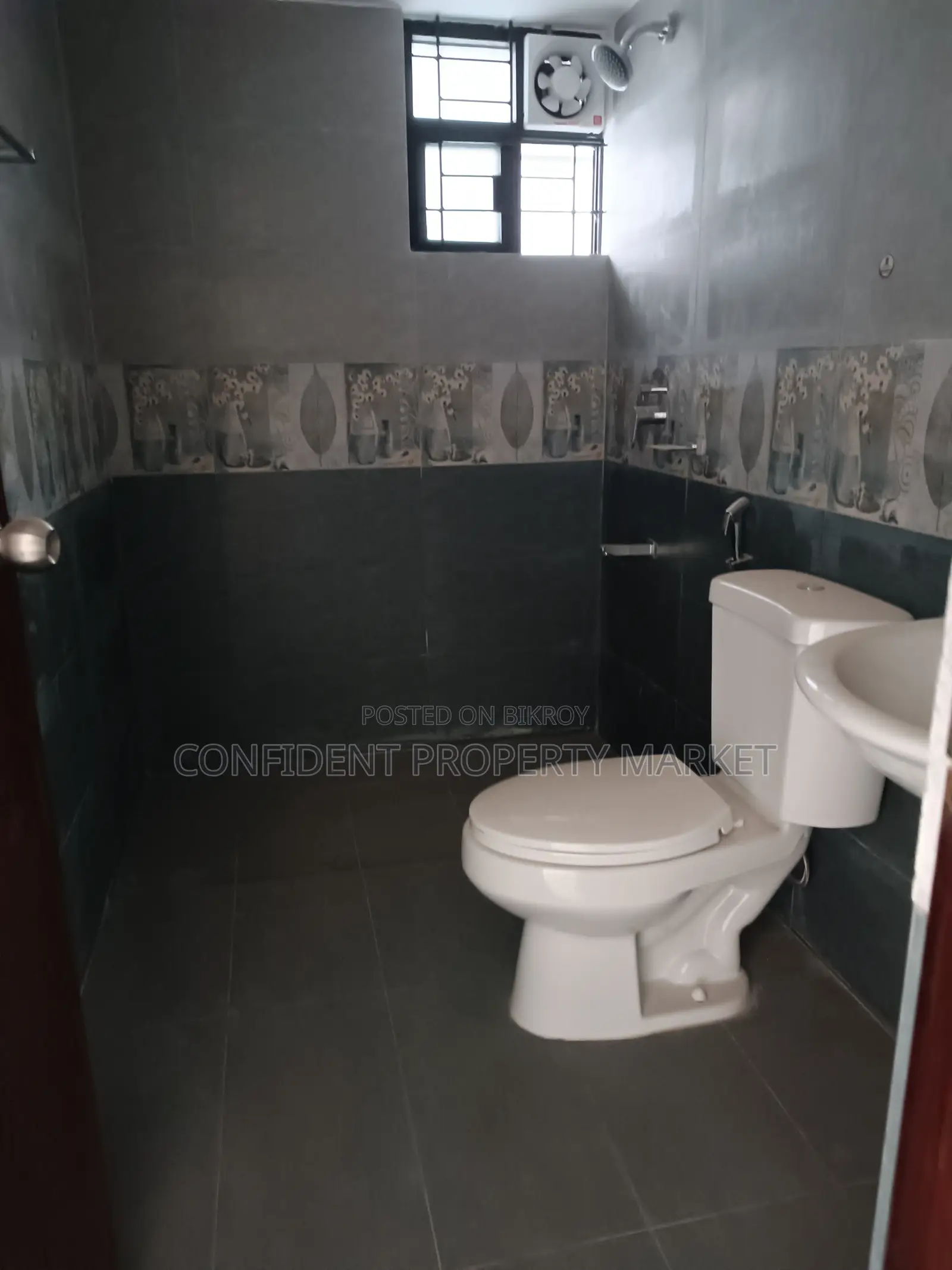 4-bedroom Apartment in Confident Property, Baridhara for Rent in Baridhara