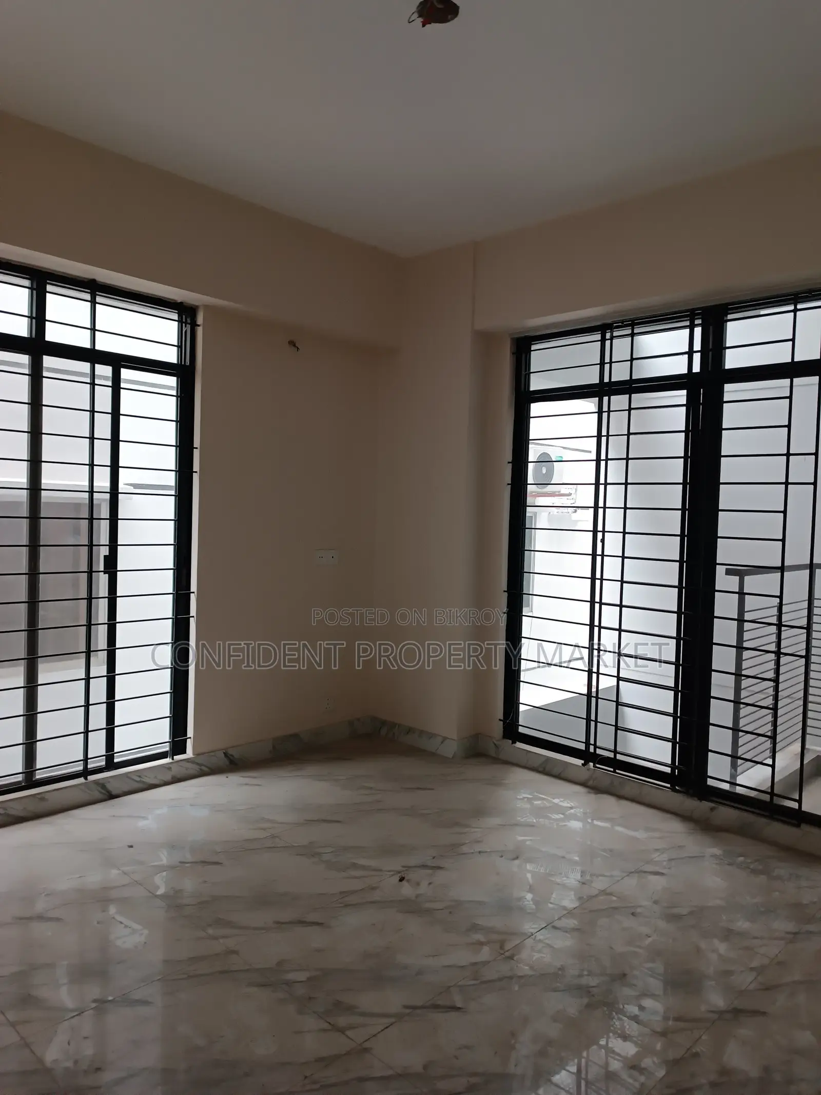 4-bedroom Apartment in Confident Property, Baridhara for Rent in Baridhara