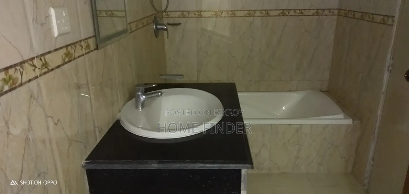 Furnished 3bdrm Apartment in Gulshan for Sale in Gulshan
