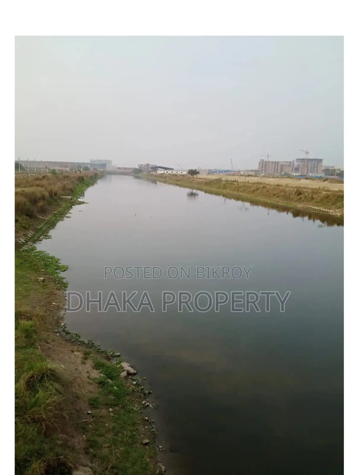 60ft Rd 5 Katha Lake View East at Sector-16/A in Uttara