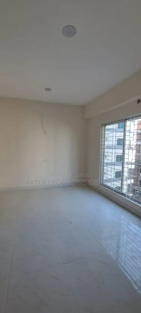3bdrm Apartment in Apl Aleena, Mohammadpur for Sale in Mohammadpur