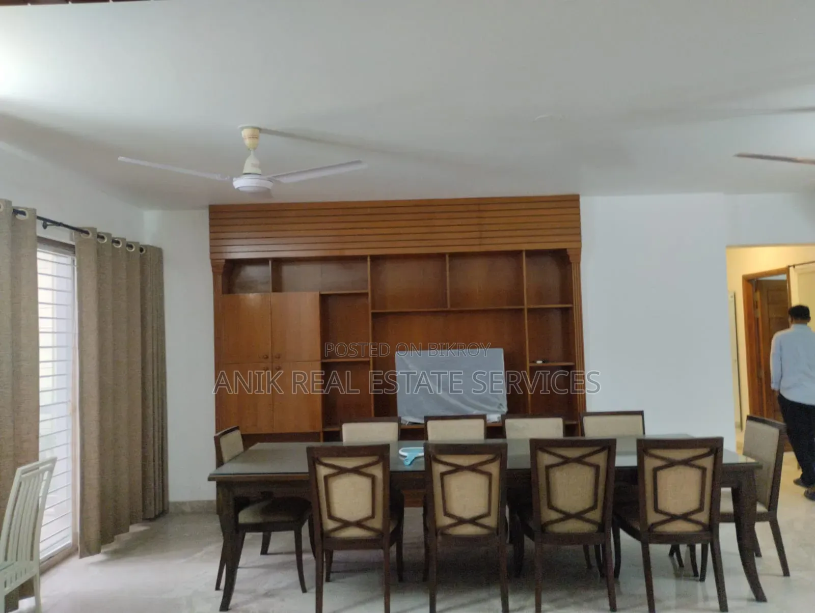Furnished 4-bedroom Apartment in Anik Real Estate, Gulshan for Rent in Gulshan