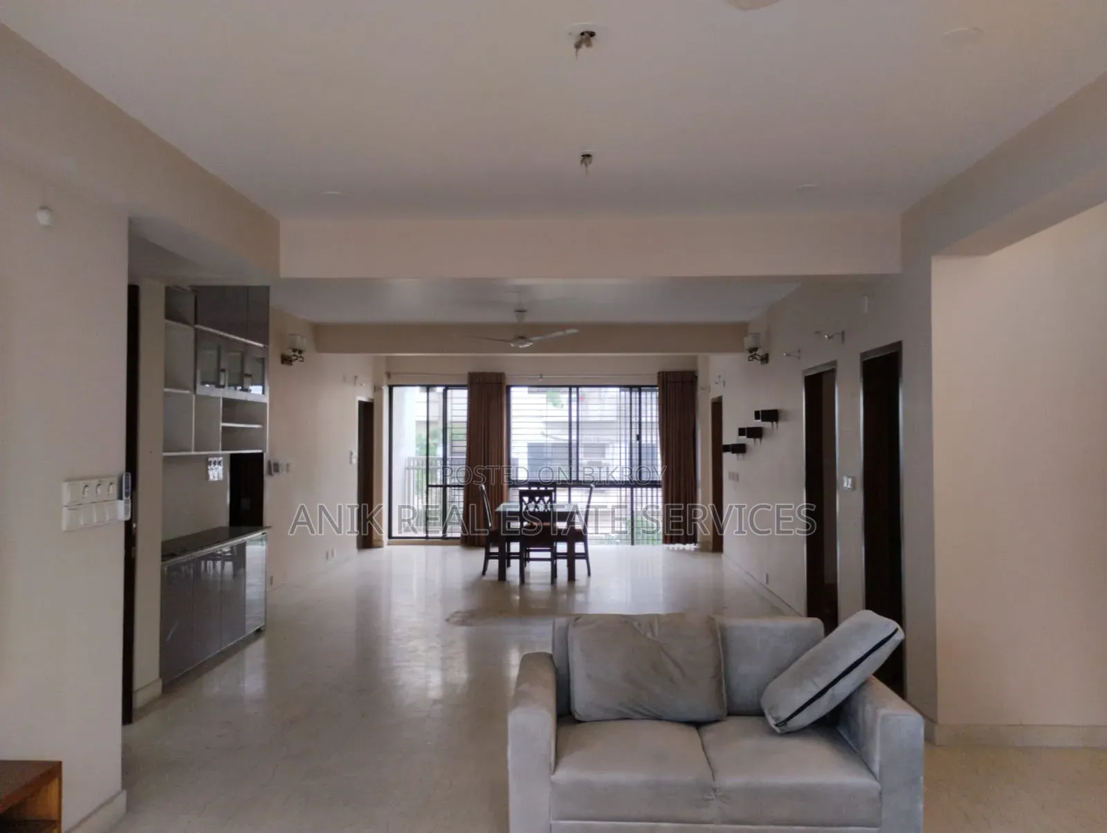 4-bedroom Apartment in Anik Real Estate, Gulshan for Rent in Gulshan
