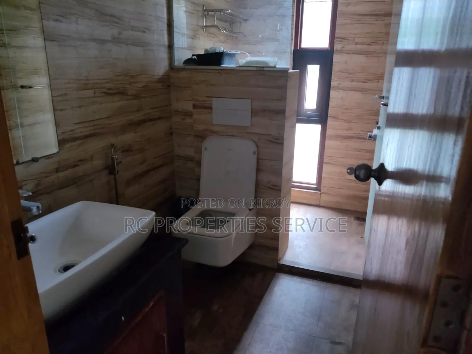 Furnished 12bdrm House in Dhaka, Khilkhet for Rent in Khilkhet