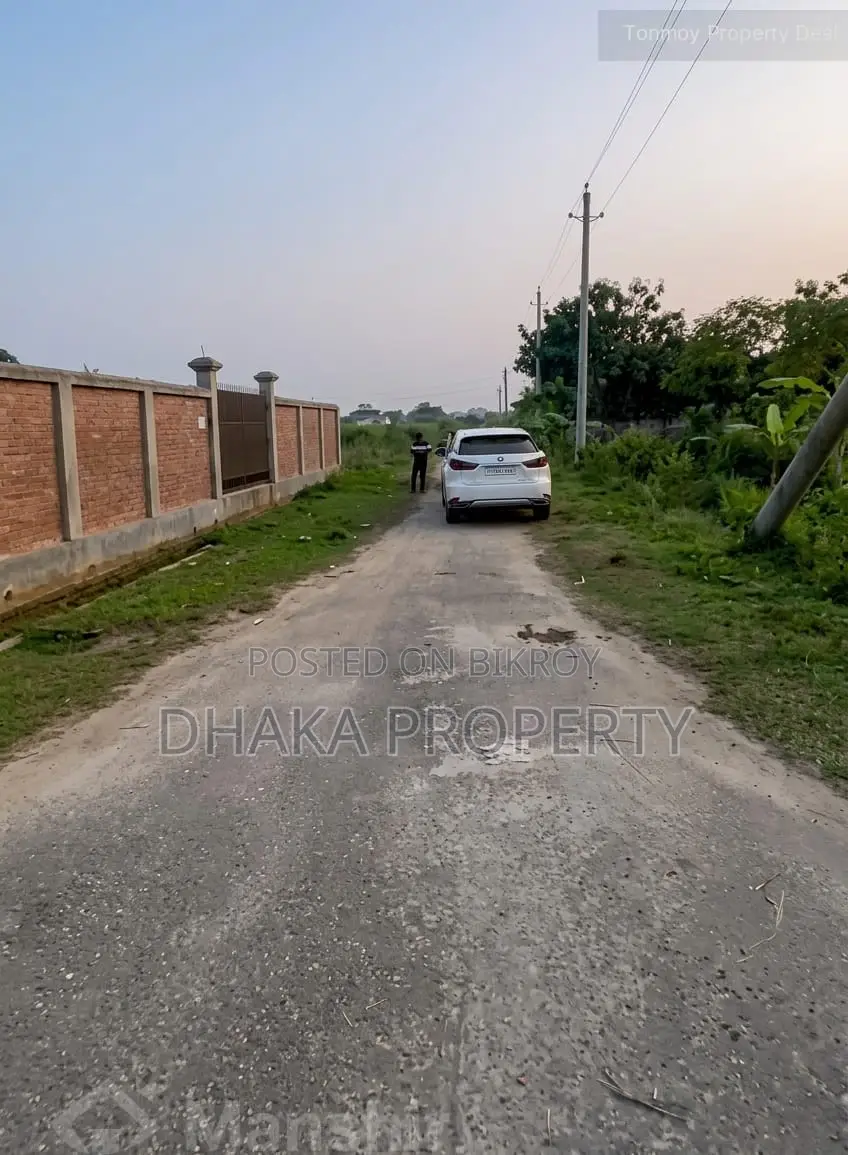 75/30 Corner Plot, 5 Katha, South Facing, Sector 2 in Purbachal