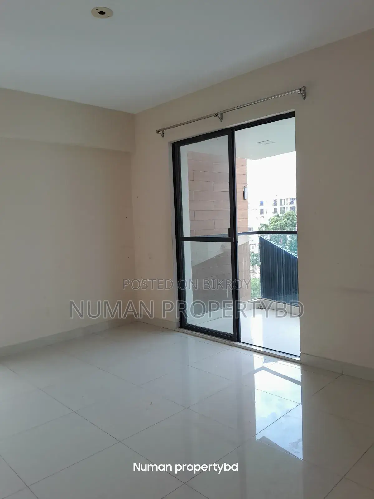 3-bedroom Apartment in Flat Rent, Bashundhara for Rent in Basundhara
