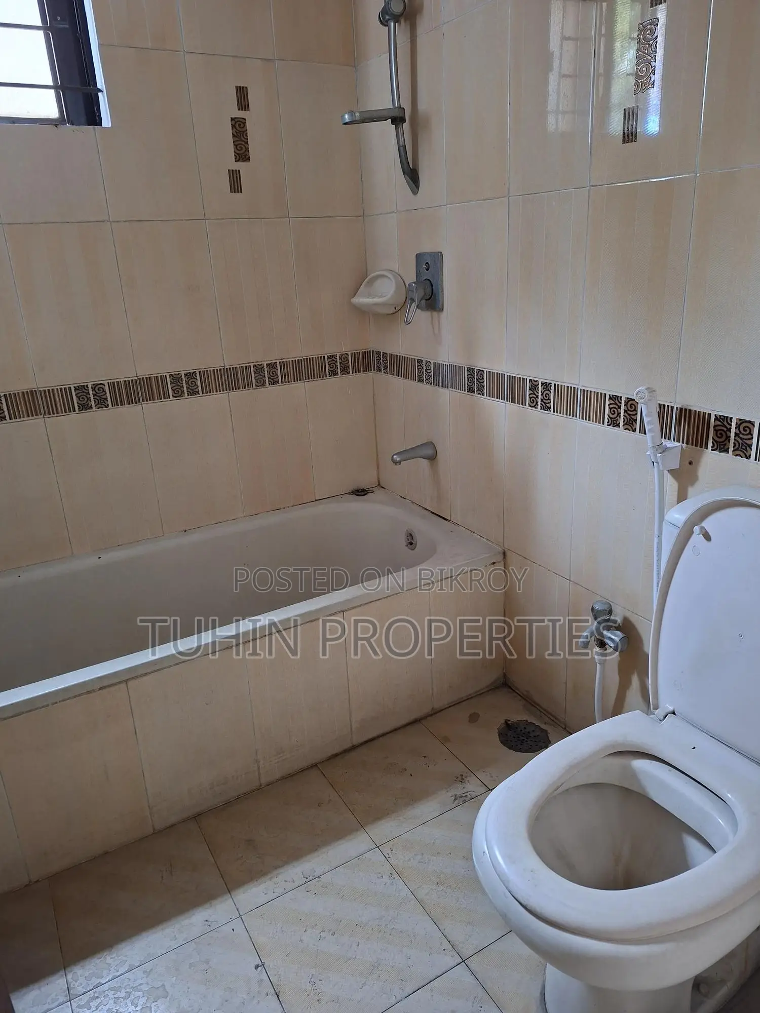 3bdrm Apartment for sale in Banani