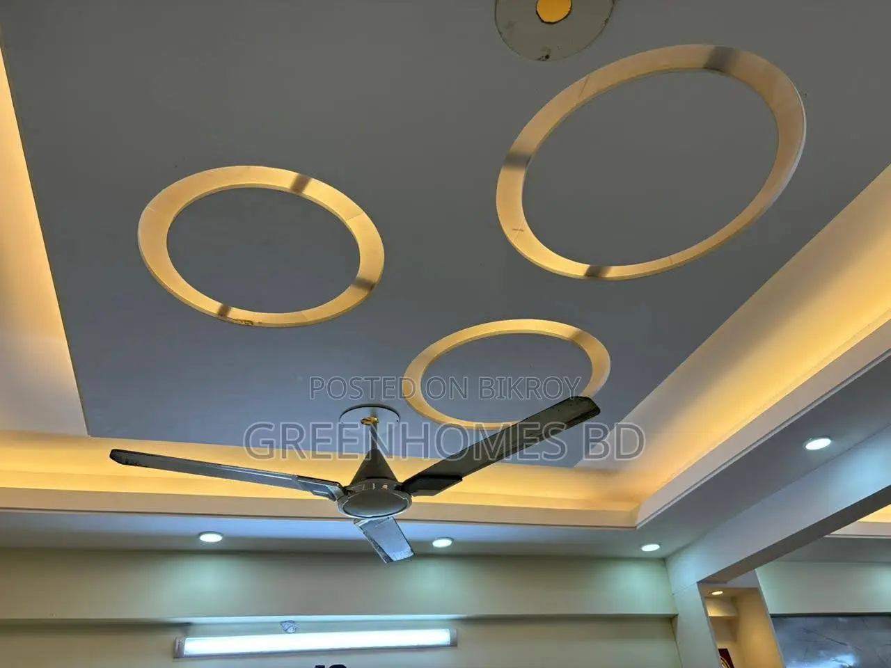 Furnished 3-bedroom Apartment in Uttara for Sale in Uttara