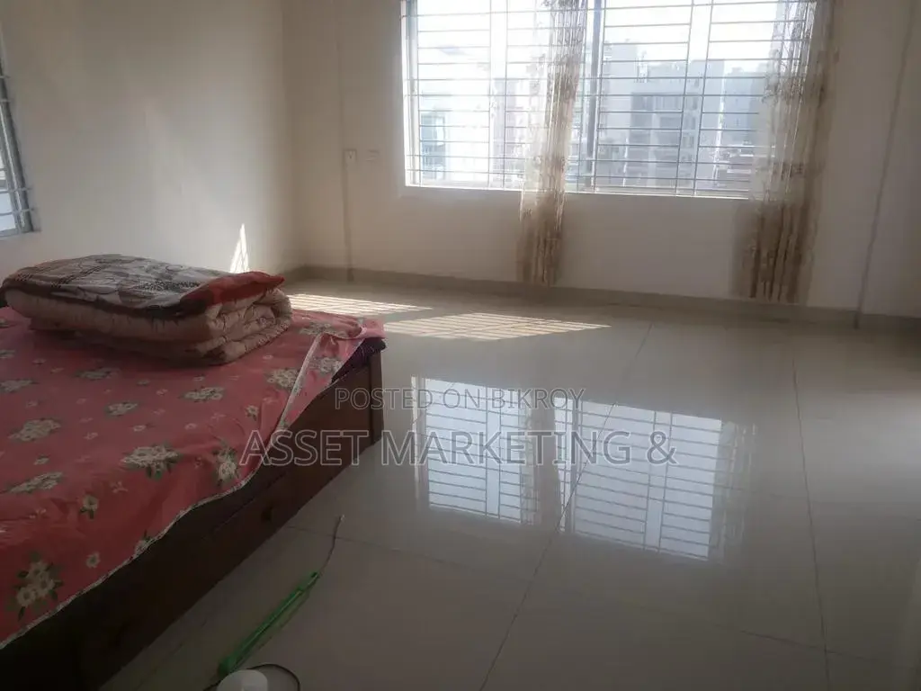 Furnished 4bdrm Apartment in Asset Marketing, Baridhara for Rent in Baridhara