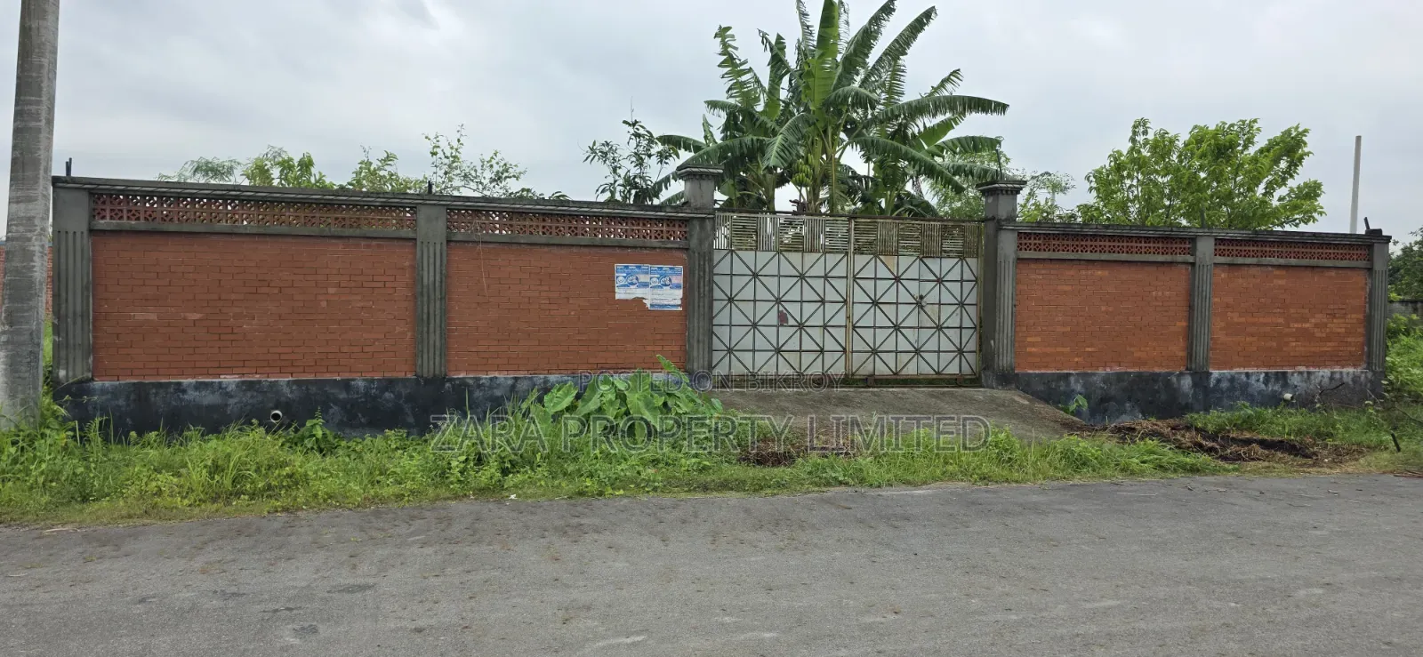 3 Katha plot in Sector 9 on 36-feet road for job holders. in Purbachal