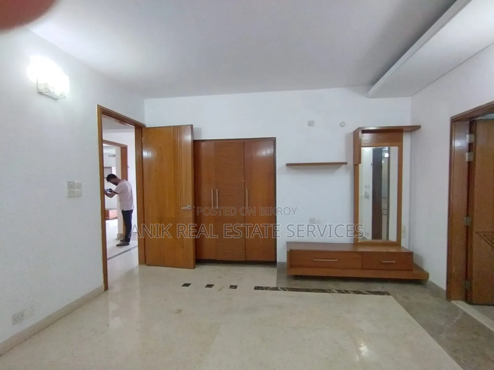 4-Bedroom Apartment in Anik Real Estate, Baridhara for Rent in Baridhara