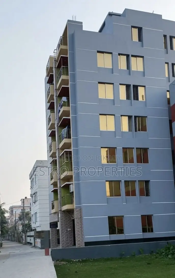 3bdrm Apartment in Khulna Sadar for Sale in Khulna Sadar