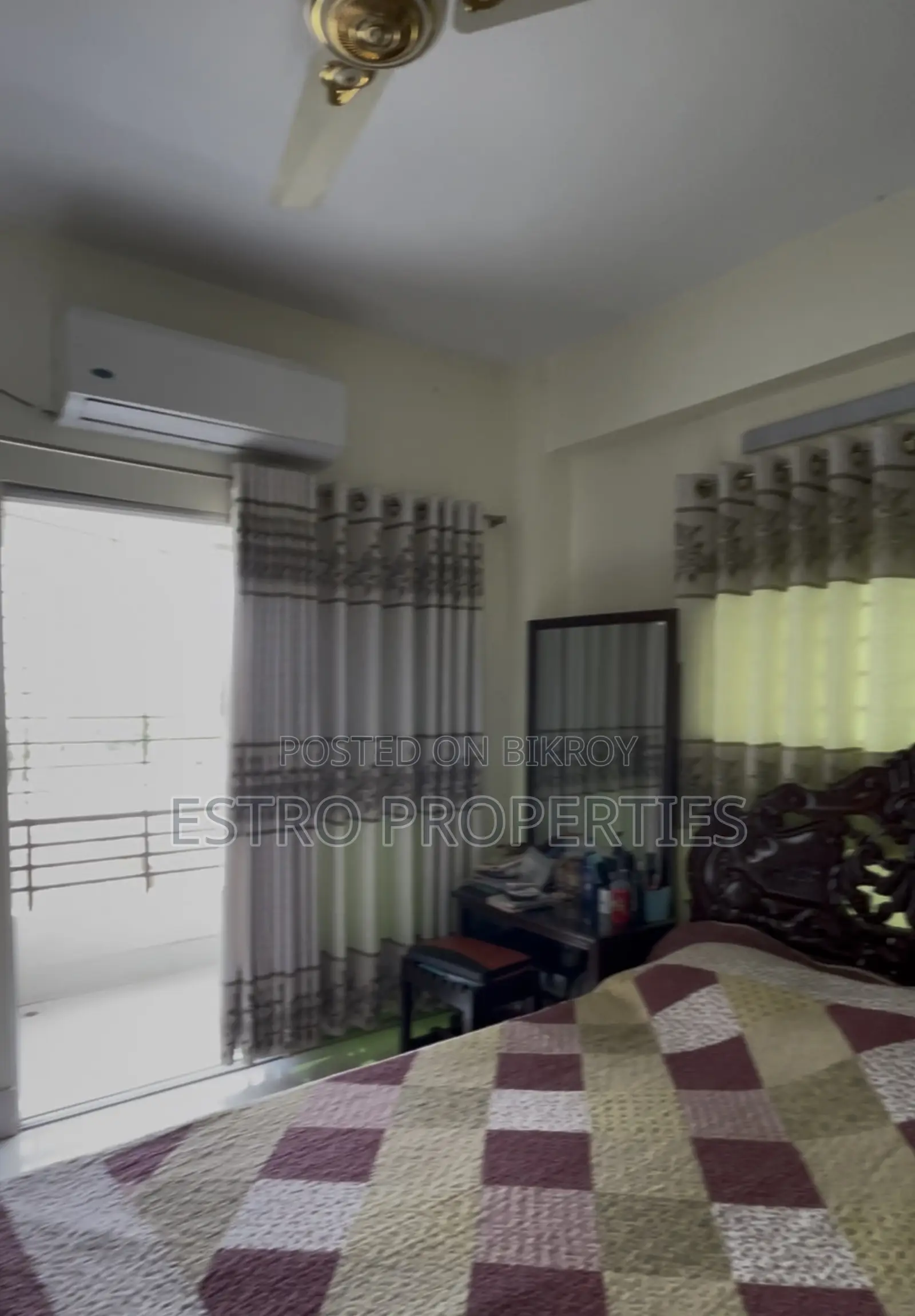 Furnished 3-bedroom Apartment in Ahsan Ahmed Road, Khulna Sadar for sale in Khulna Sadar