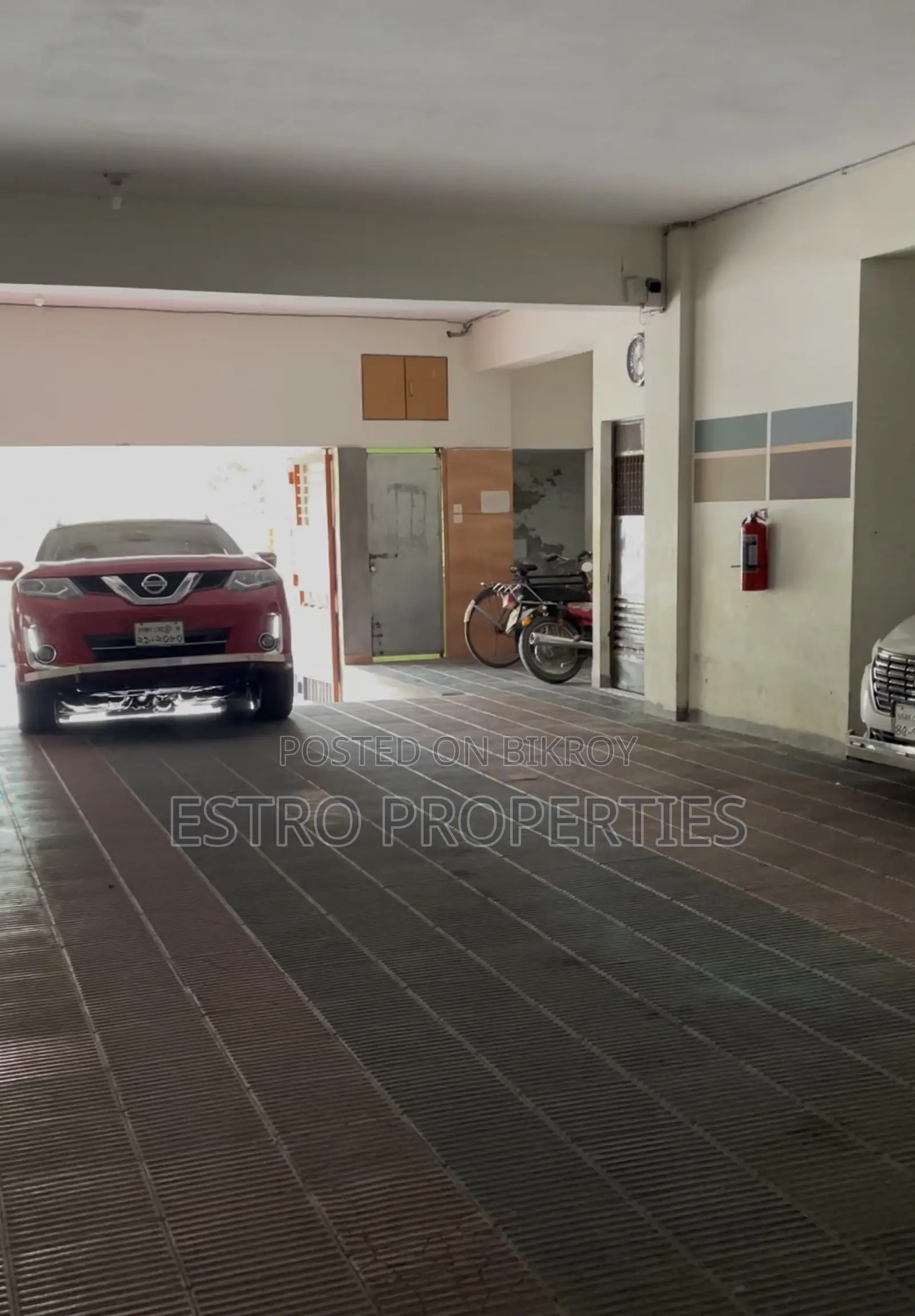 Furnished 3-bedroom Apartment in Ahsan Ahmed Road, Khulna Sadar for sale in Khulna Sadar