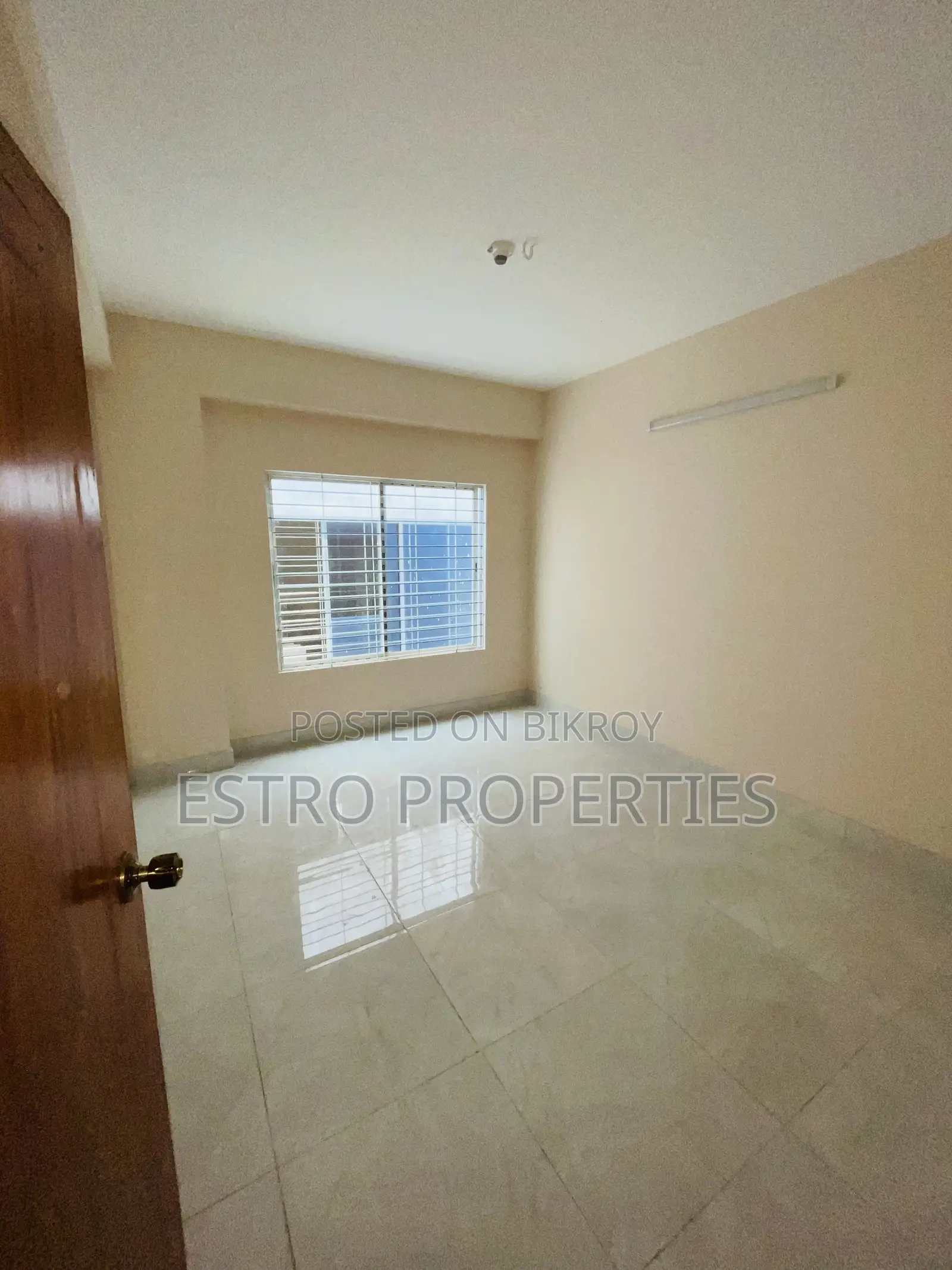 3bdrm Apartment in Khulna Sadar for Sale in Khulna Sadar