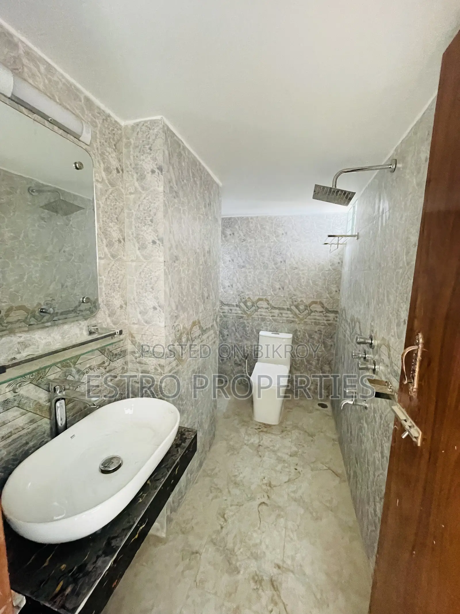 3bdrm Apartment in Khulna Sadar for Sale in Khulna Sadar