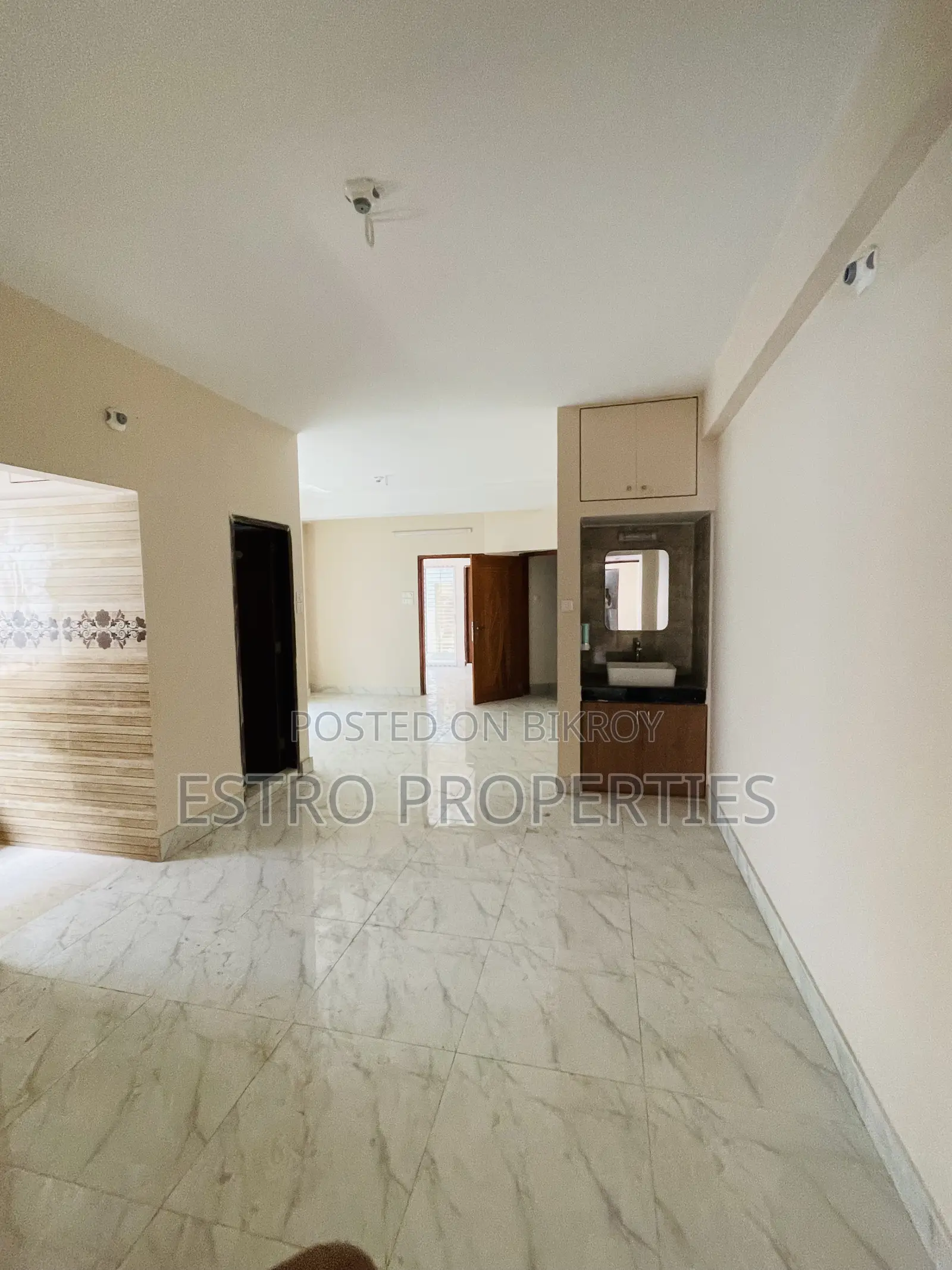 3bdrm Apartment in Khulna Sadar for Sale in Khulna Sadar
