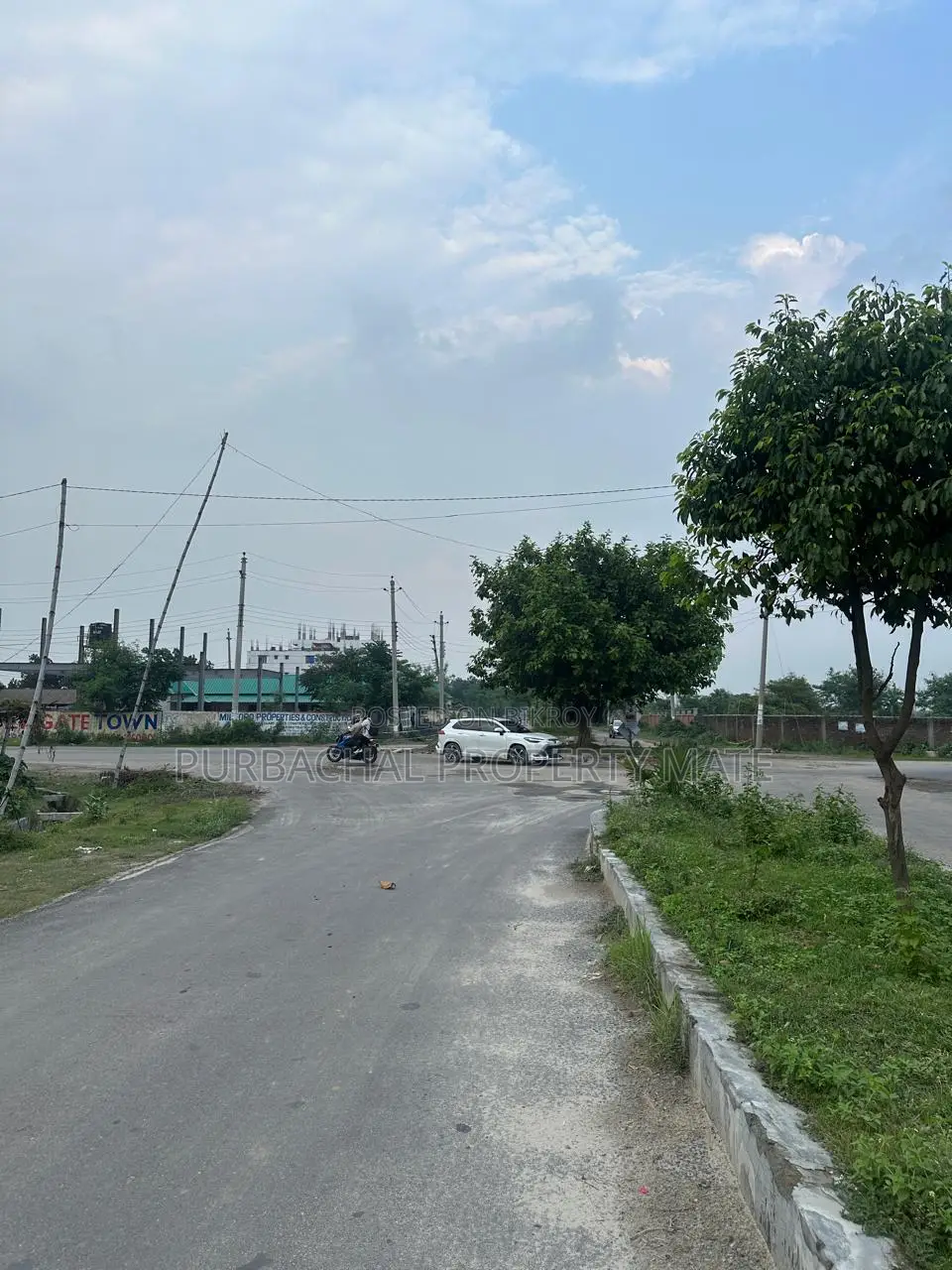 3 Katha plot for sale on 75 feet avenue in Sector 15, Purbachal. in Purbachal