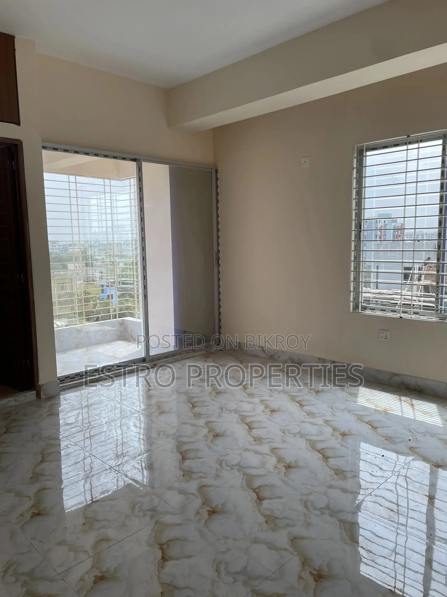 3bdrm Apartment in Khulna Sadar for Sale in Khulna Sadar