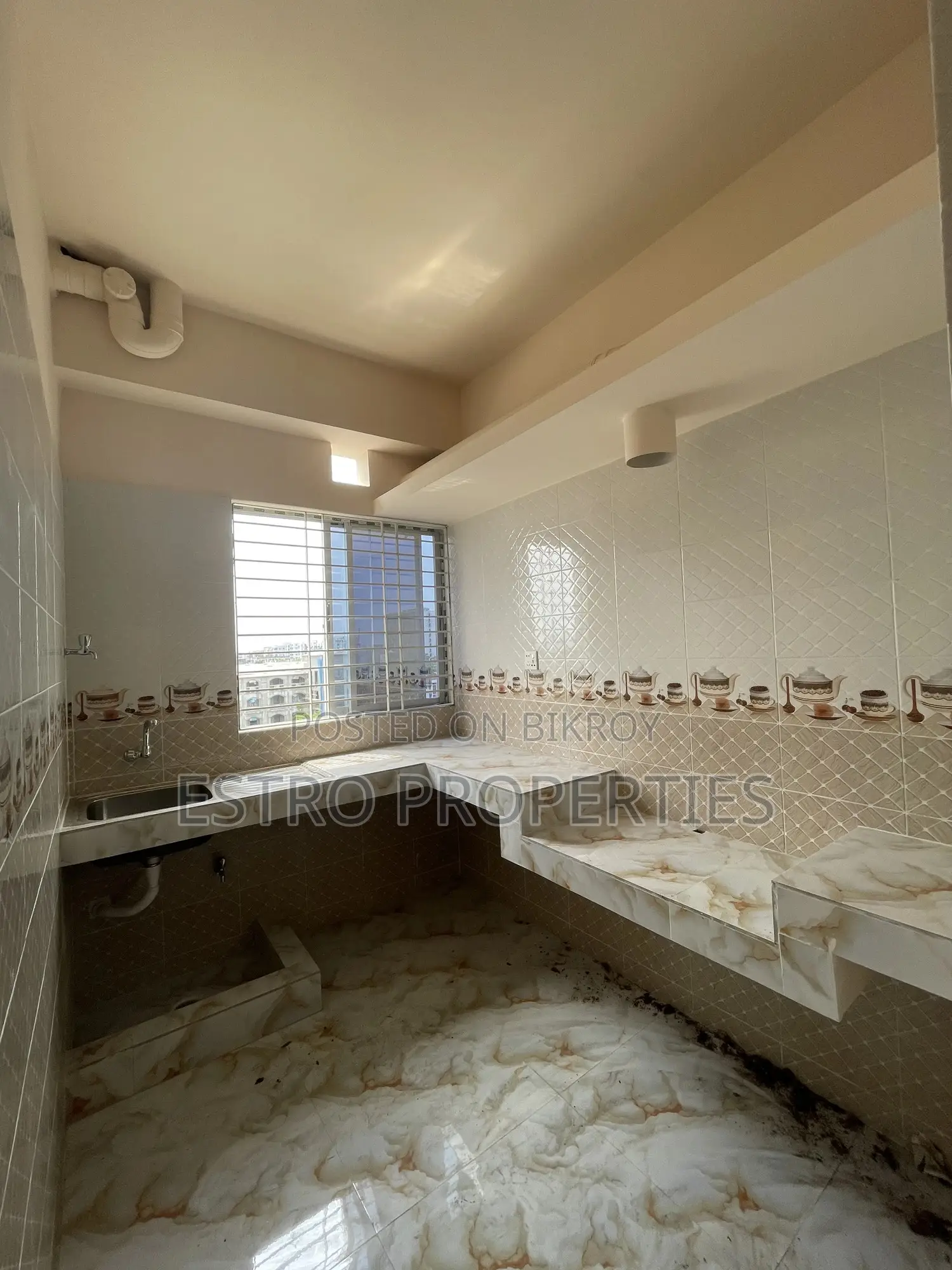 3bdrm Apartment in Khulna Sadar for Sale in Khulna Sadar
