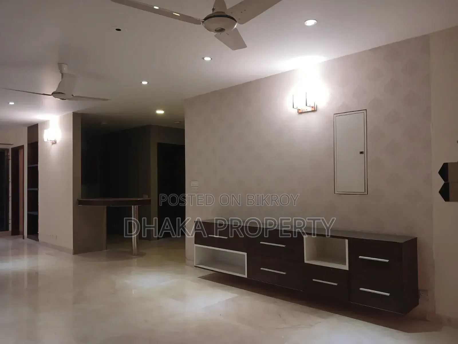 4 Bedroom Apartment in Suvastu, Baridhara for Rent in Baridhara