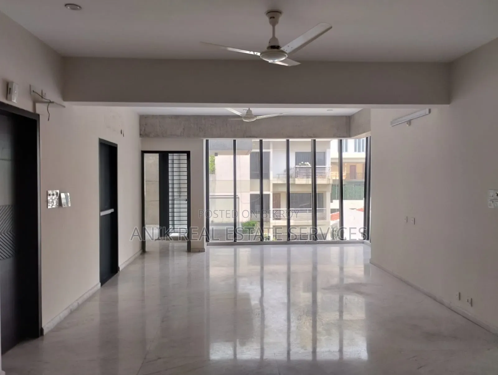 4-bedroom Apartment in Anik Real Estate, Baridhara for Rent in Baridhara