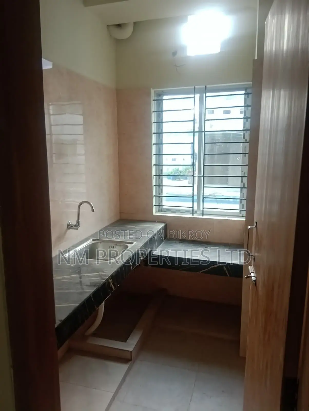 Furnished 3bdrm Apartment in Mirpur for Sale in Mirpur