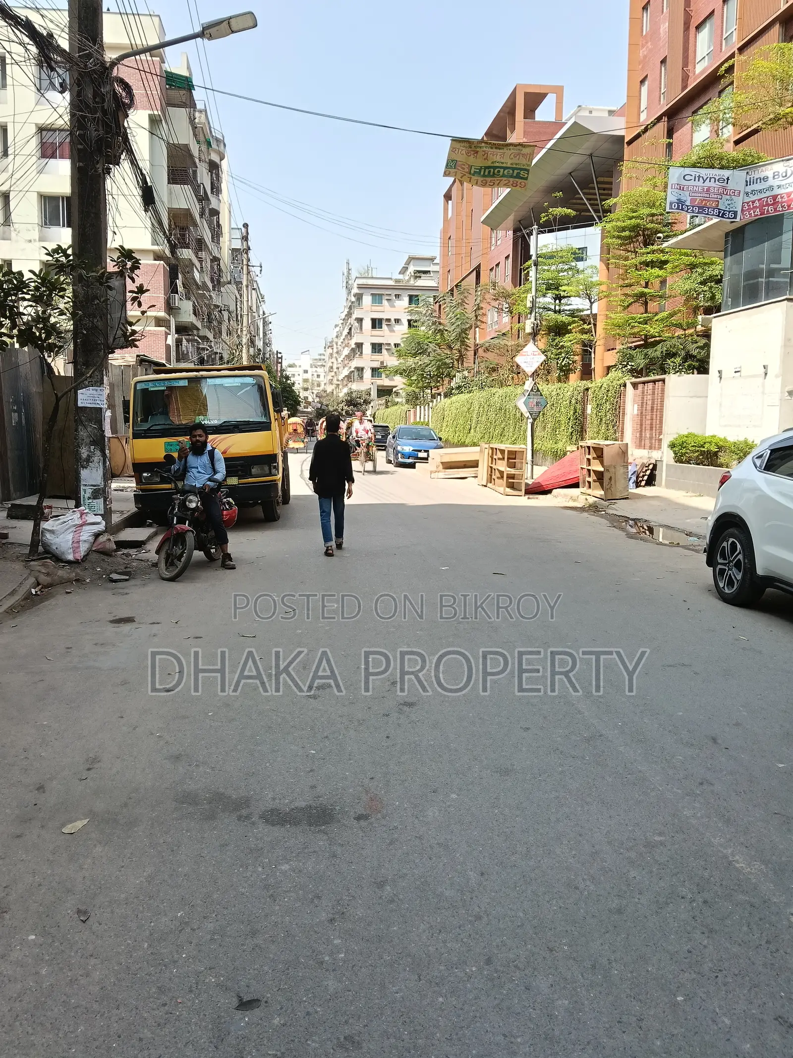 50ft Road, 5 Katha Lake Park North at Sector-11 in Uttara