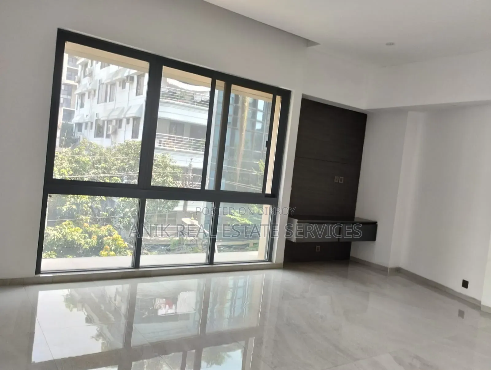 4-bedroom Apartment in Anik Real Estate, Baridhara for Rent in Baridhara