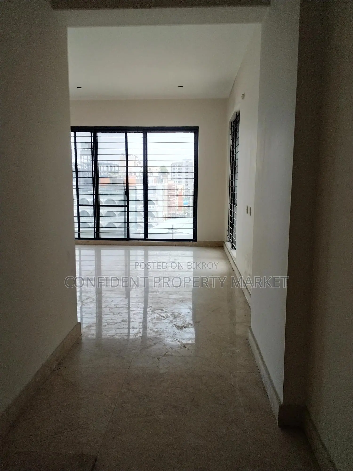 4-bedroom Apartment in Baridhara for Rent in Baridhara