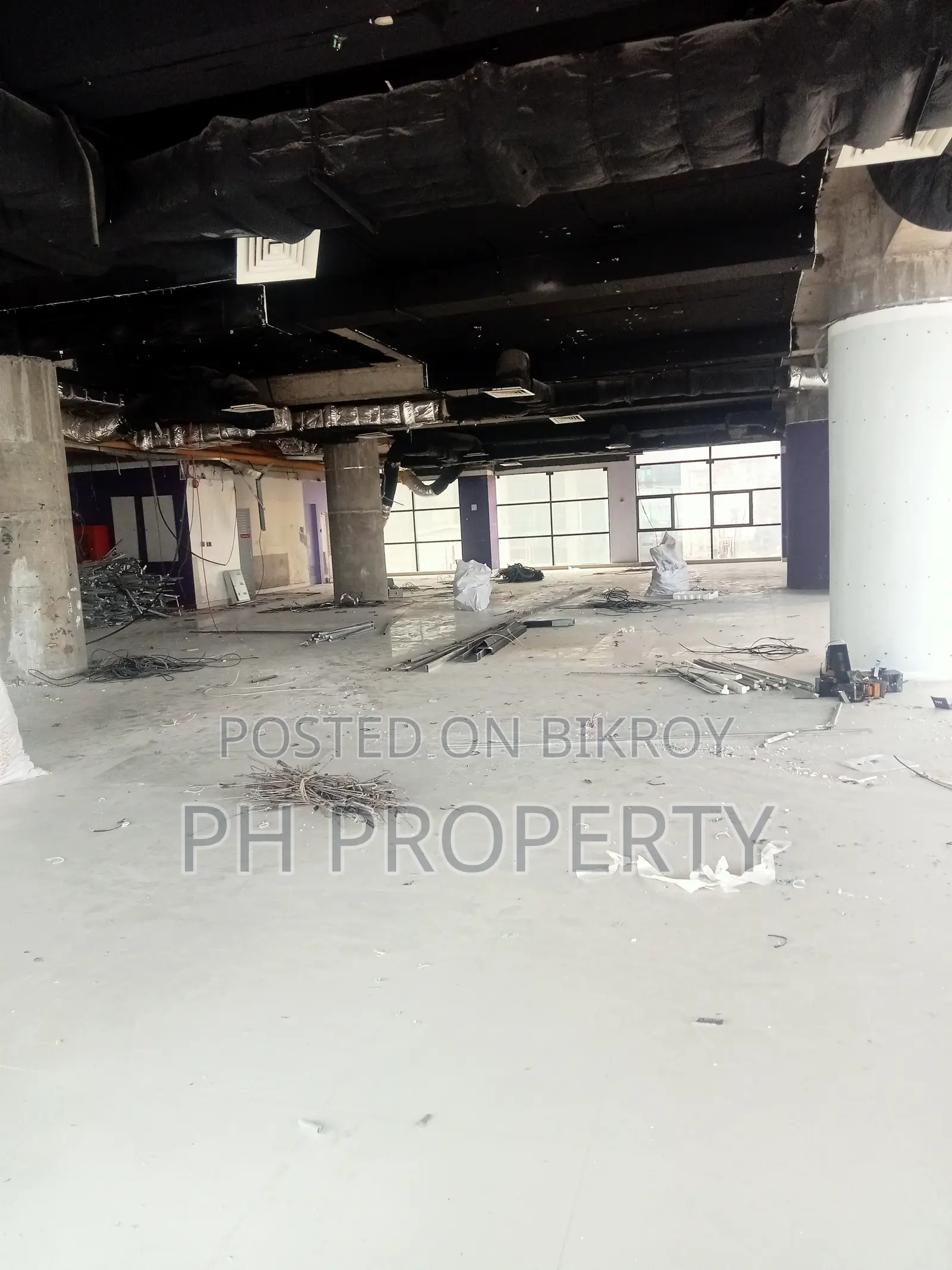 6200 SQFT Commercial Space Knocking You | Gulshan Ave. in Gulshan