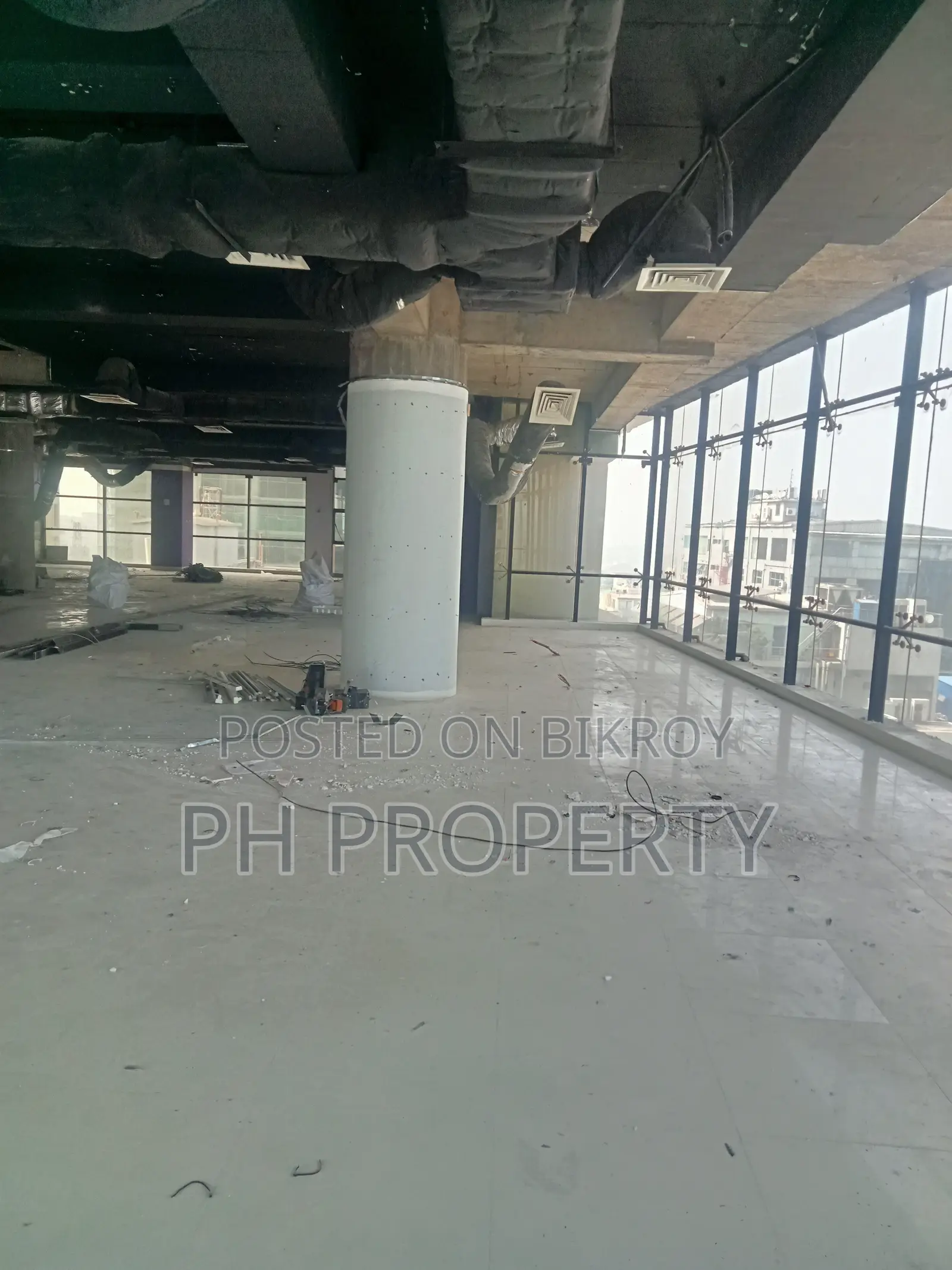 6200 SQFT Commercial Space Knocking You | Gulshan Ave. in Gulshan