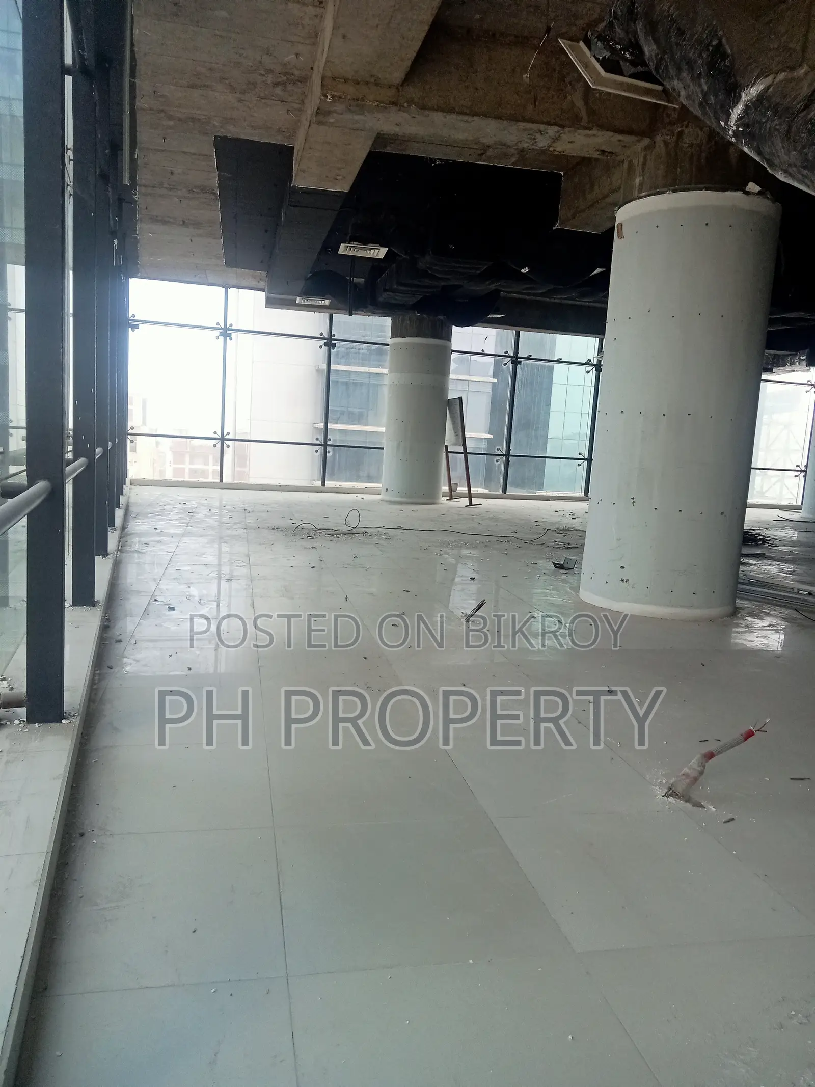 6200 SQFT Commercial Space Knocking You | Gulshan Ave. in Gulshan