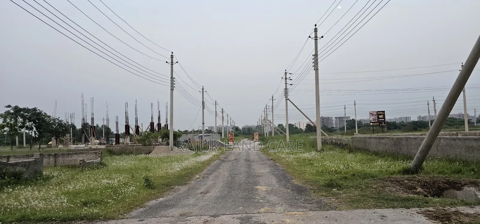 Sector 15/ C Road 3/ A Plot # in Uttara