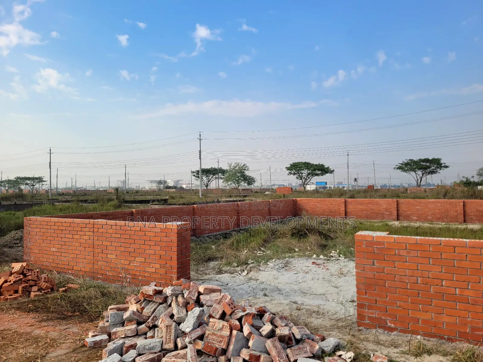 Bashundhara R/A, Block-P, 5 Katha Plot for Sale. in Basundhara