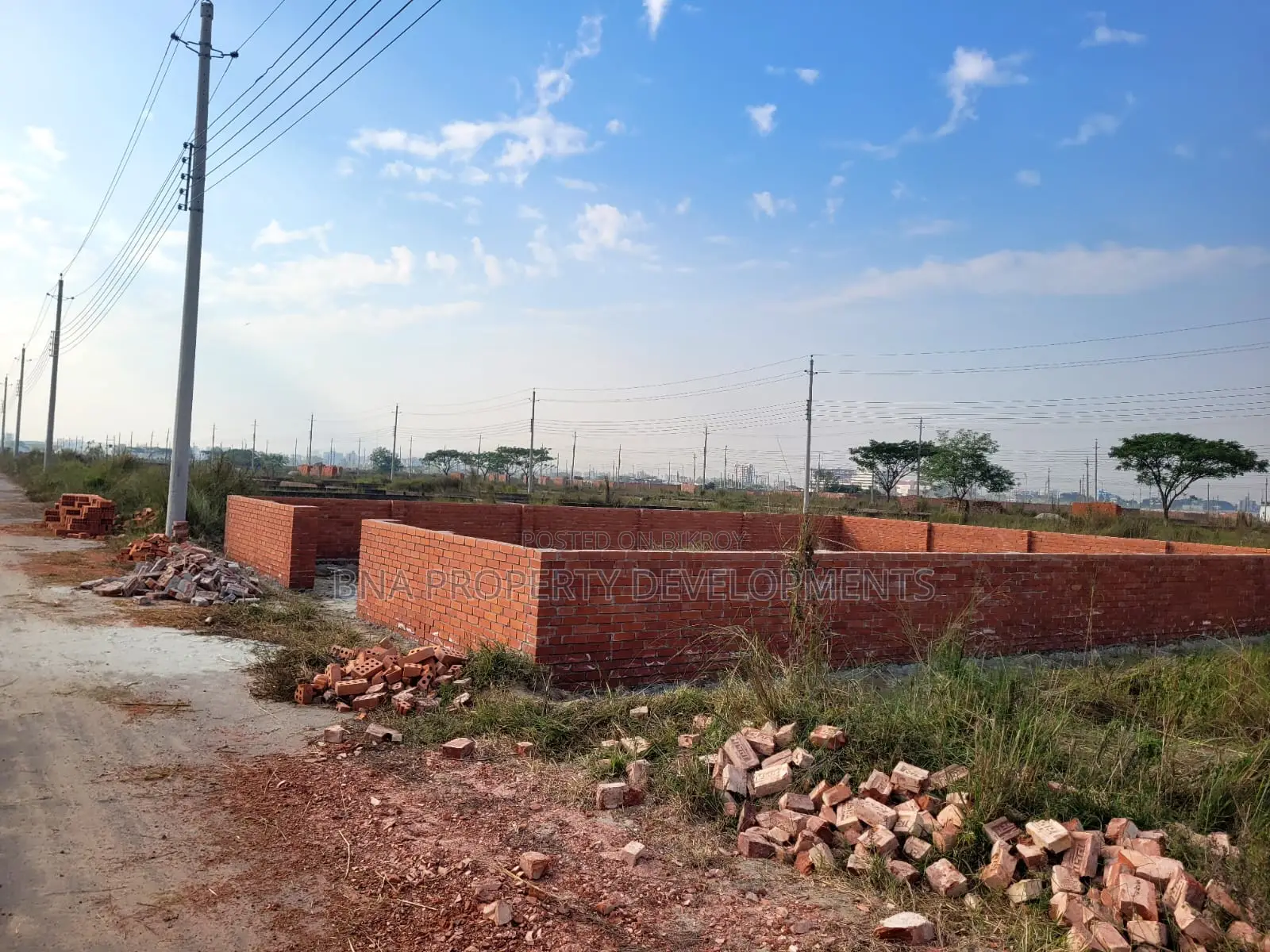 Bashundhara R/A, Block-P, 5 Katha Plot for Sale. in Basundhara