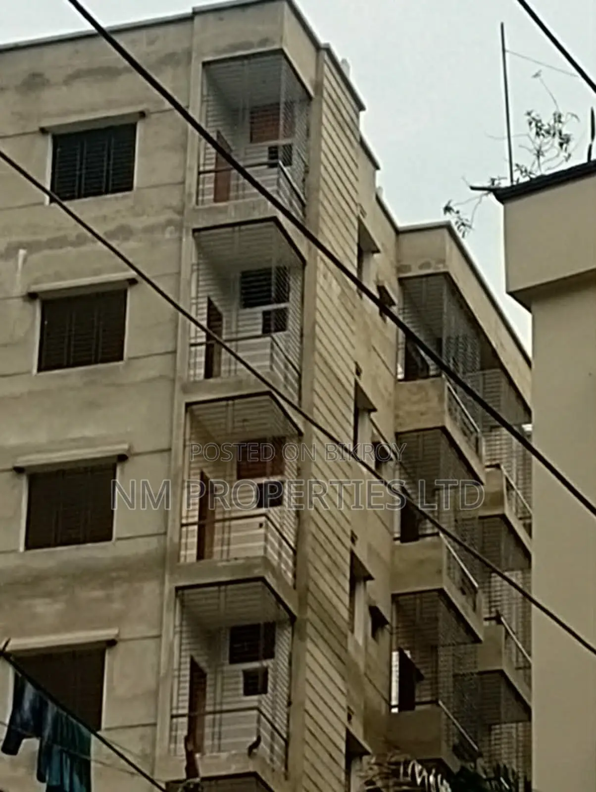 Furnished 3bdrm Apartment in Mirpur for Sale in Mirpur