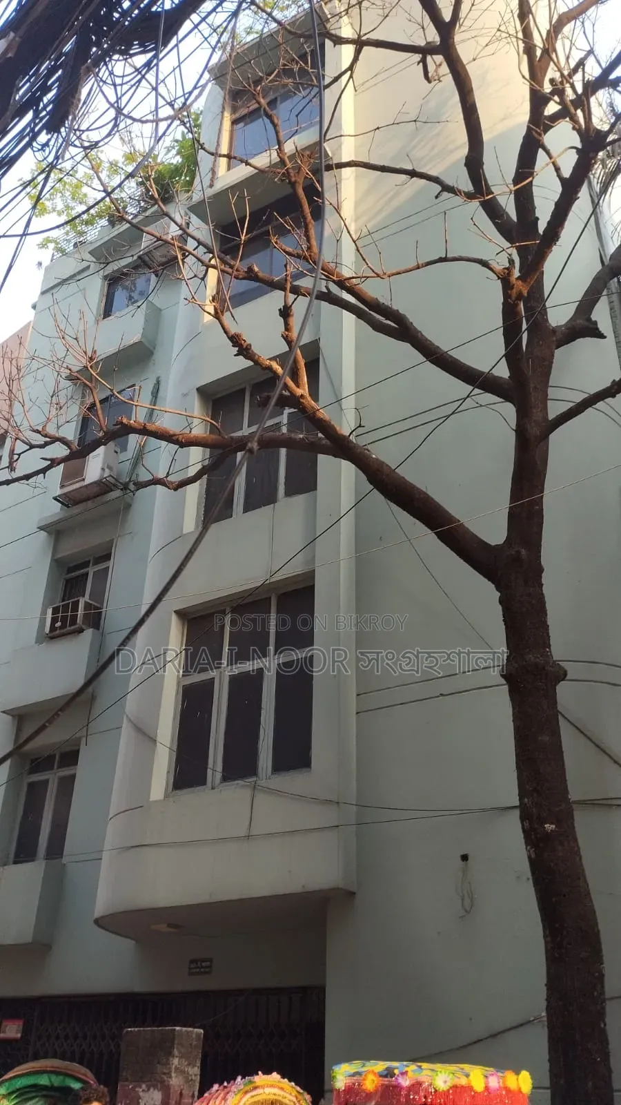 12bdrm House in June 02, Dhanmondi for Sale in Dhanmondi