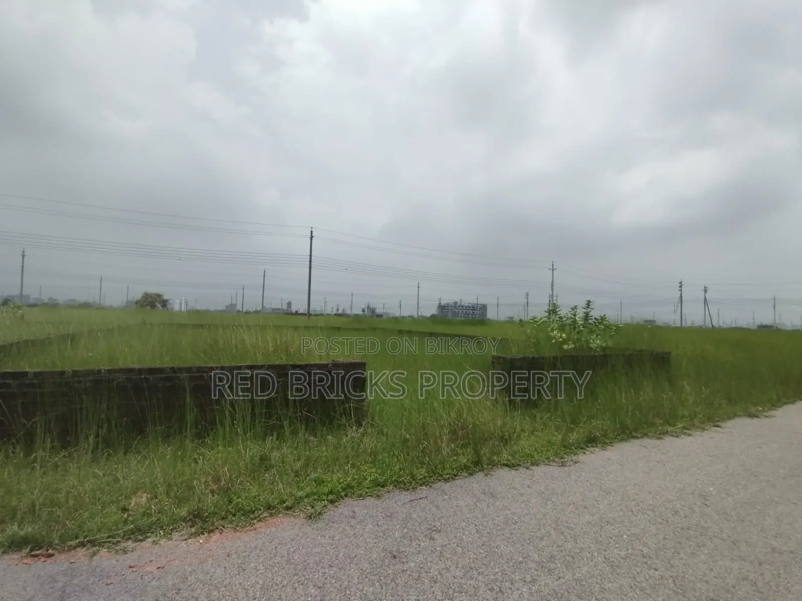 3 Katha Plot Sell in N Block, Bashundara R/A in Basundhara