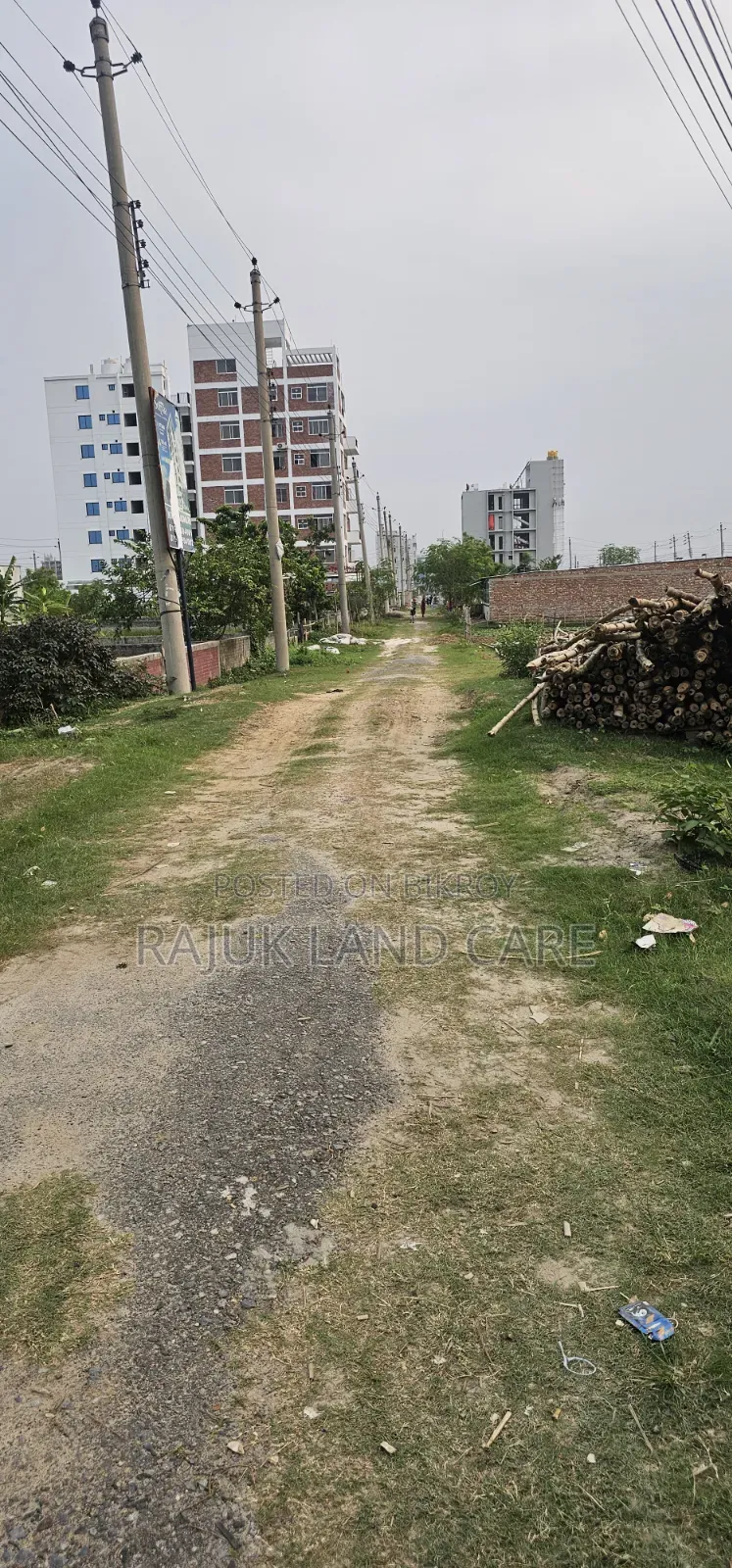 North-Facing Plot for Sale in Uttara