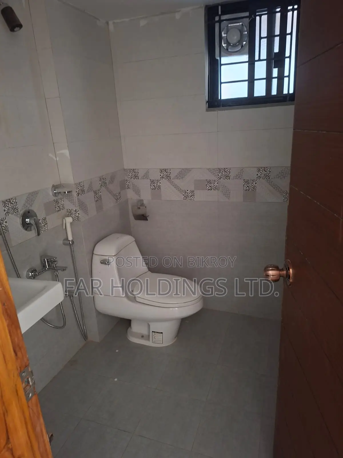 4bdrm Apartment in Mohakhali DOHS for Sale in Mohakhali DOHS
