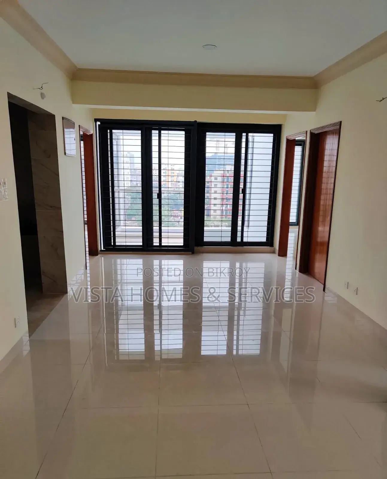 1950 Sft. For Rented Office/Residence at Gulshan-1 in Gulshan