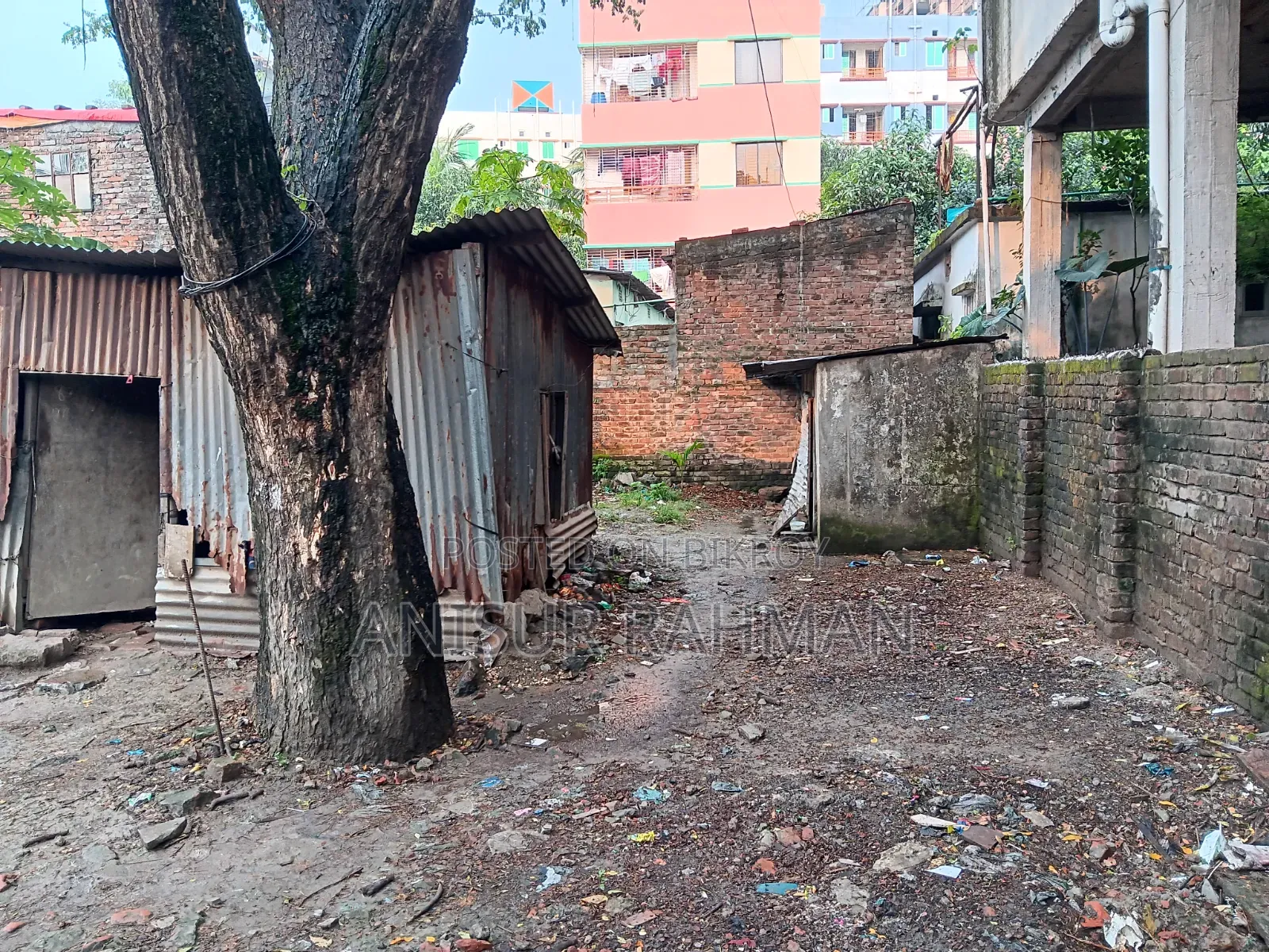 Land for Sale in Banasree
