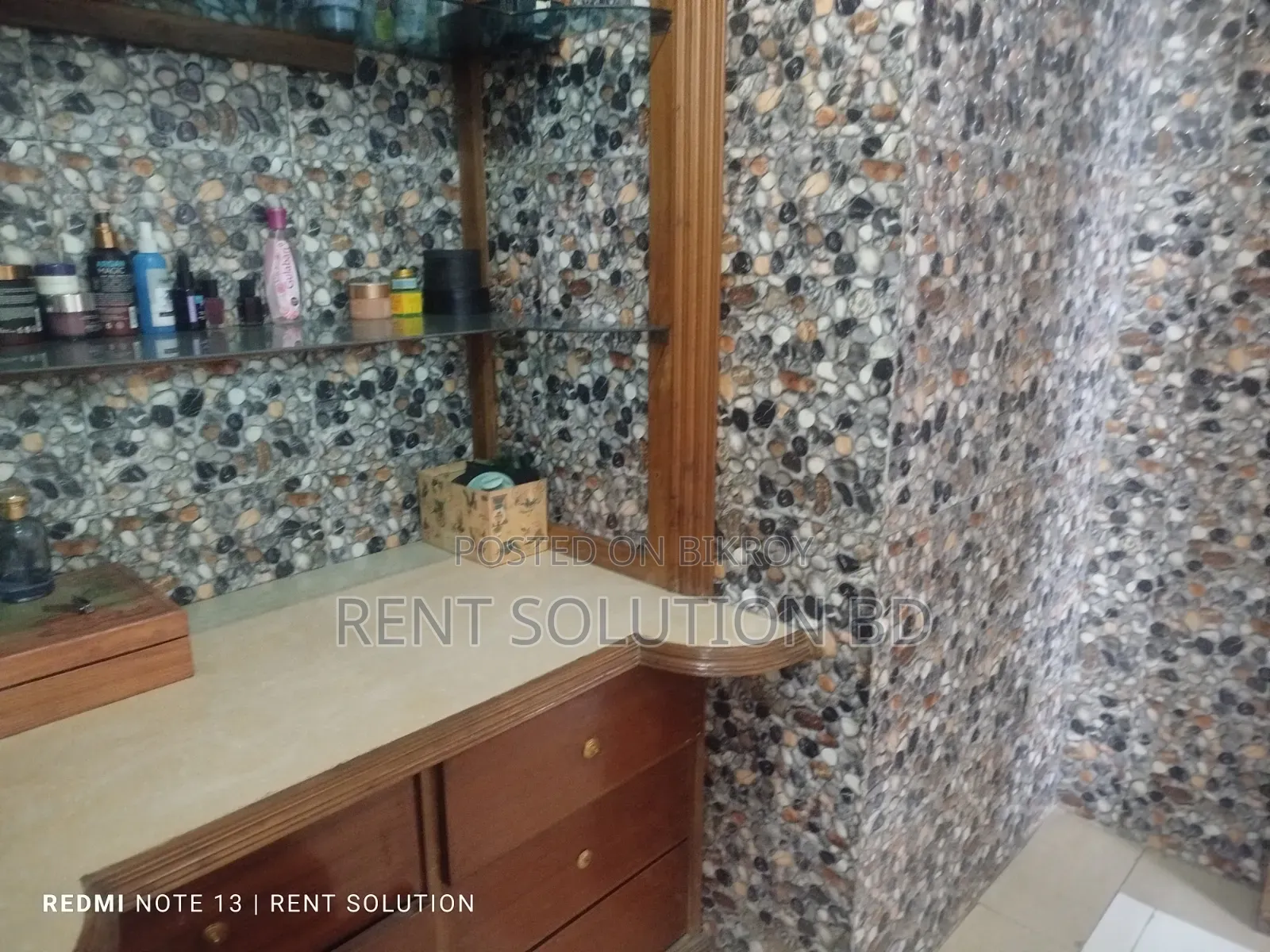 Furnished 4bdrm Apartment in Rent Solutions Bd, Banani for Sale in Banani