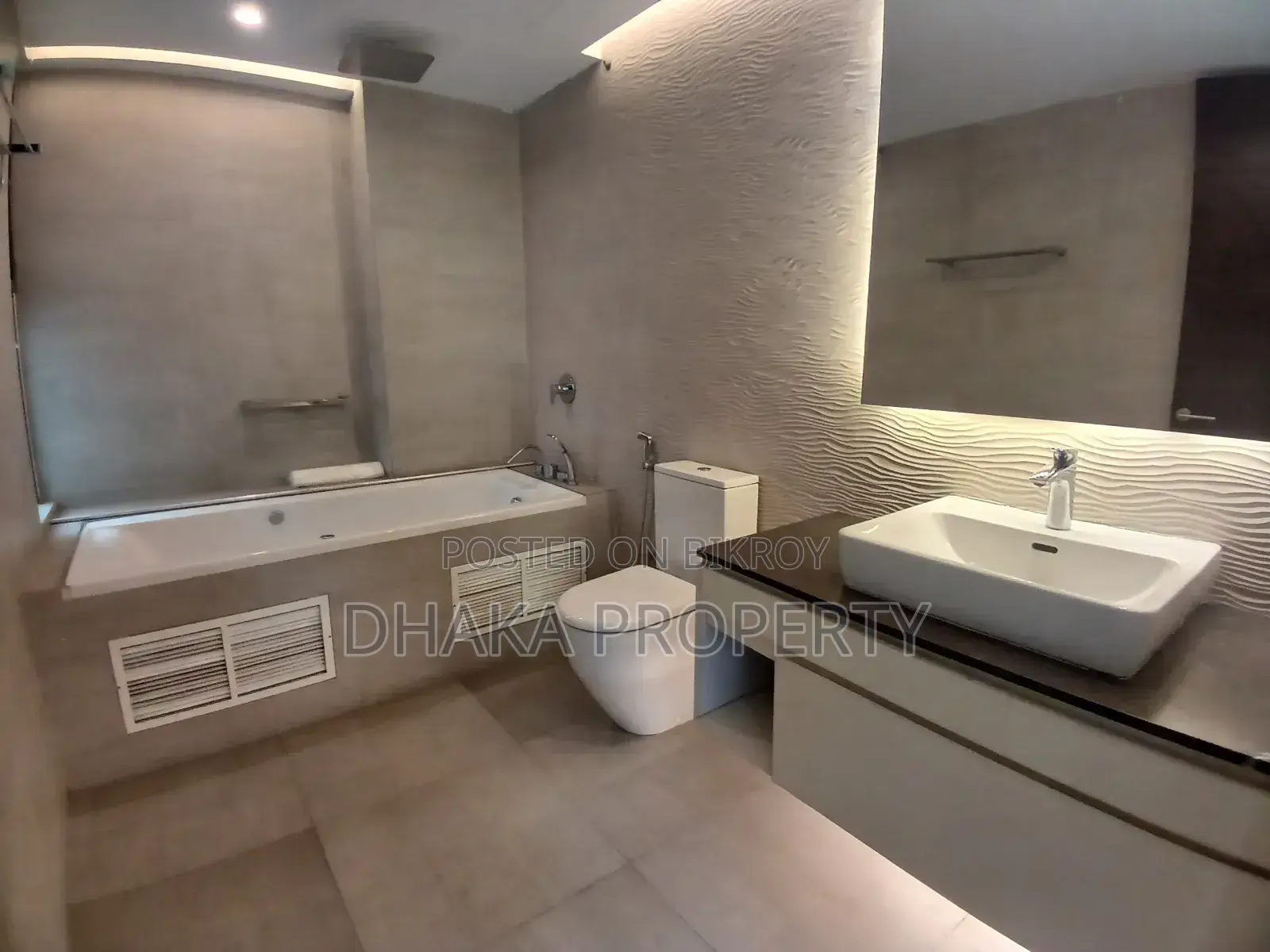 4 Bedroom Apartment in SPL, Baridhara for Rent in Baridhara