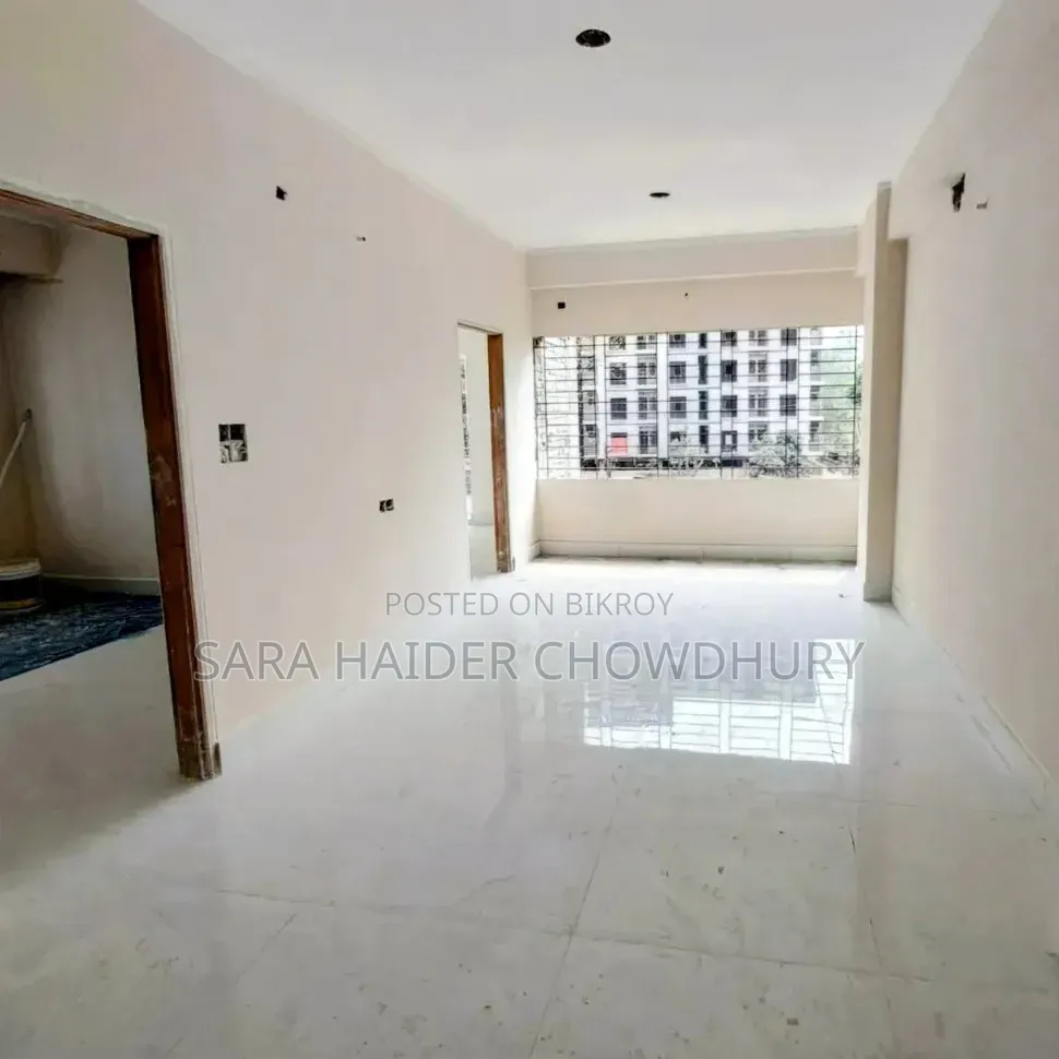 4-bedroom Apartment in Hazaribagh for Sale in Hazaribagh